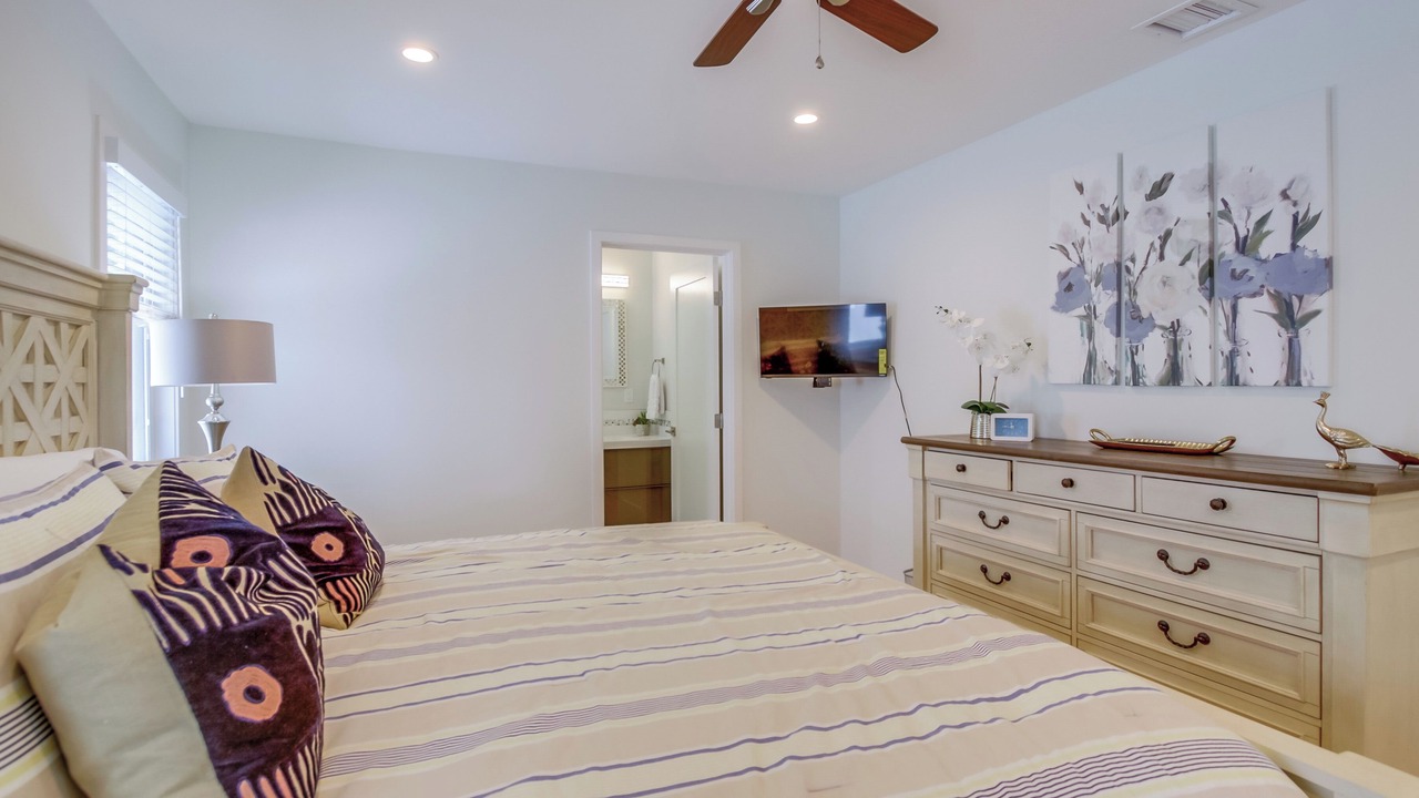 Photo of Bedroom in Roseville - Fleet Ridge