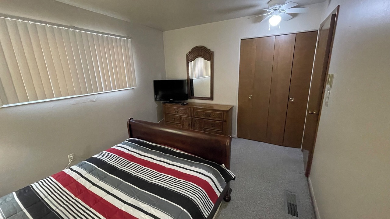 Photo of Bedroom in Sterling Heights