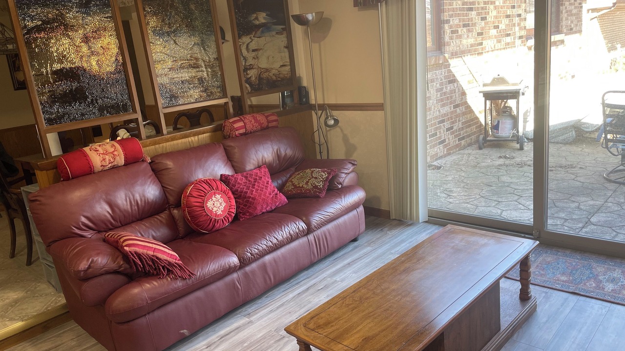Photo of Livingroom in Sterling Heights