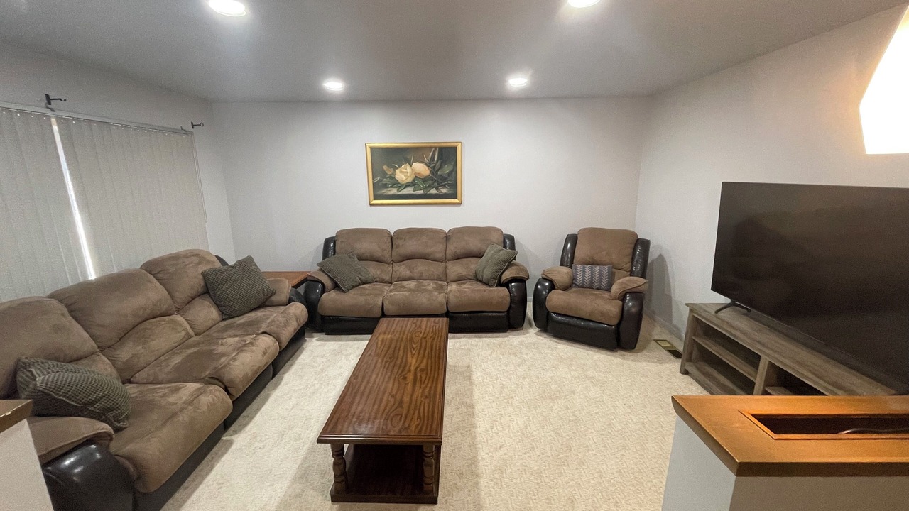 Photo of Livingroom in Sterling Heights