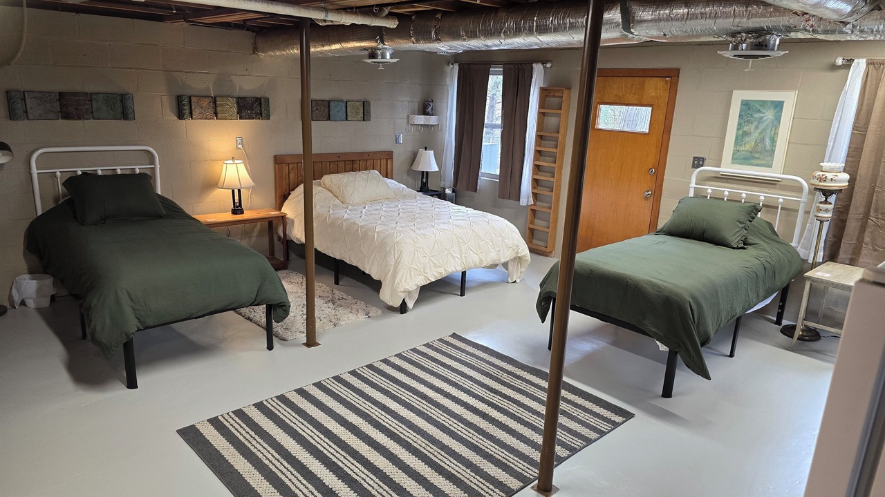 Photo of Bedroom in Mount Ida