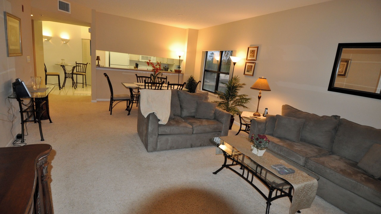 Photo of Livingroom in Juno Beach