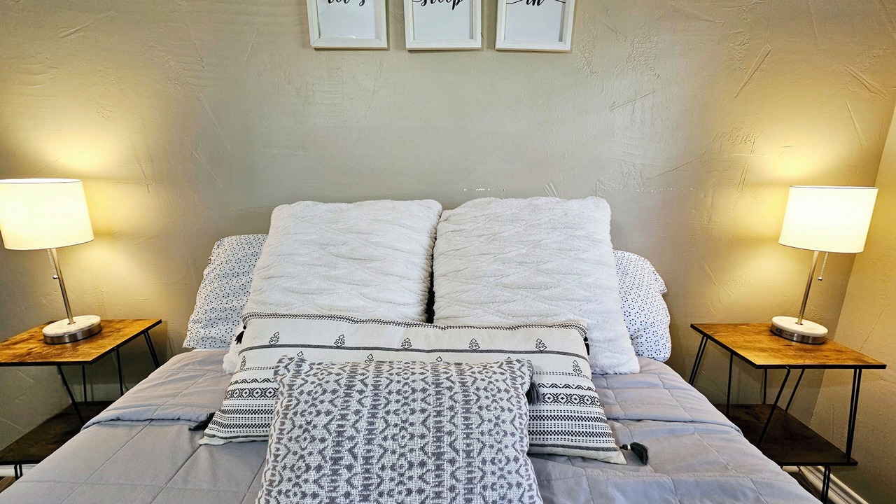 Photo of Bedroom in Brookeland