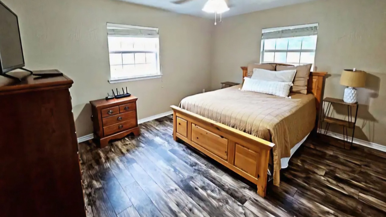 Photo of Bedroom in Brookeland