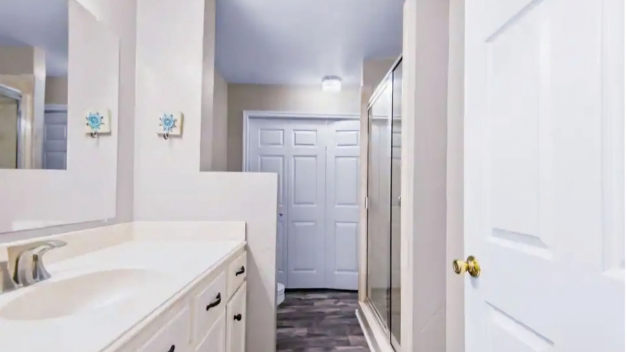 Photo of Bathroom in Brookeland
