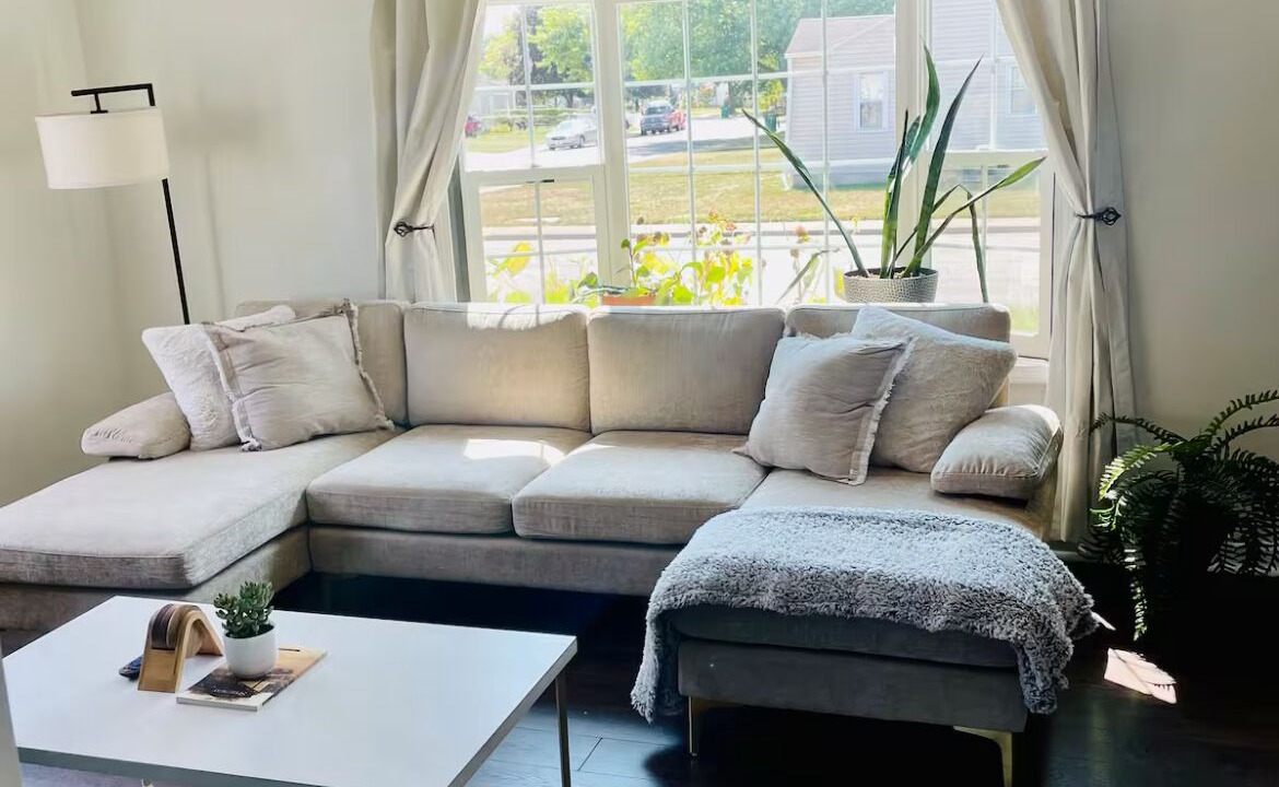 Photo of Bedroom in Speedway