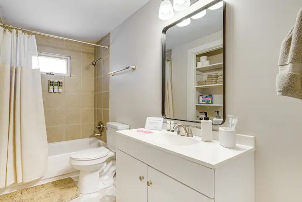 Photo of Bathroom in Hilltop