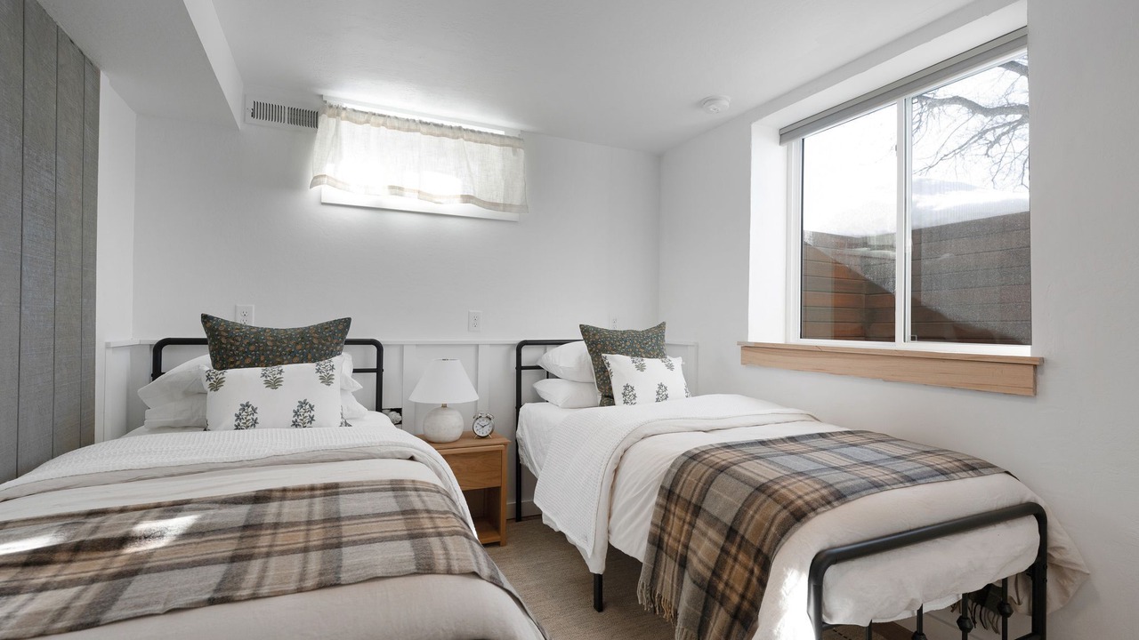 Photo of Bedroom in Franklin to the Fort