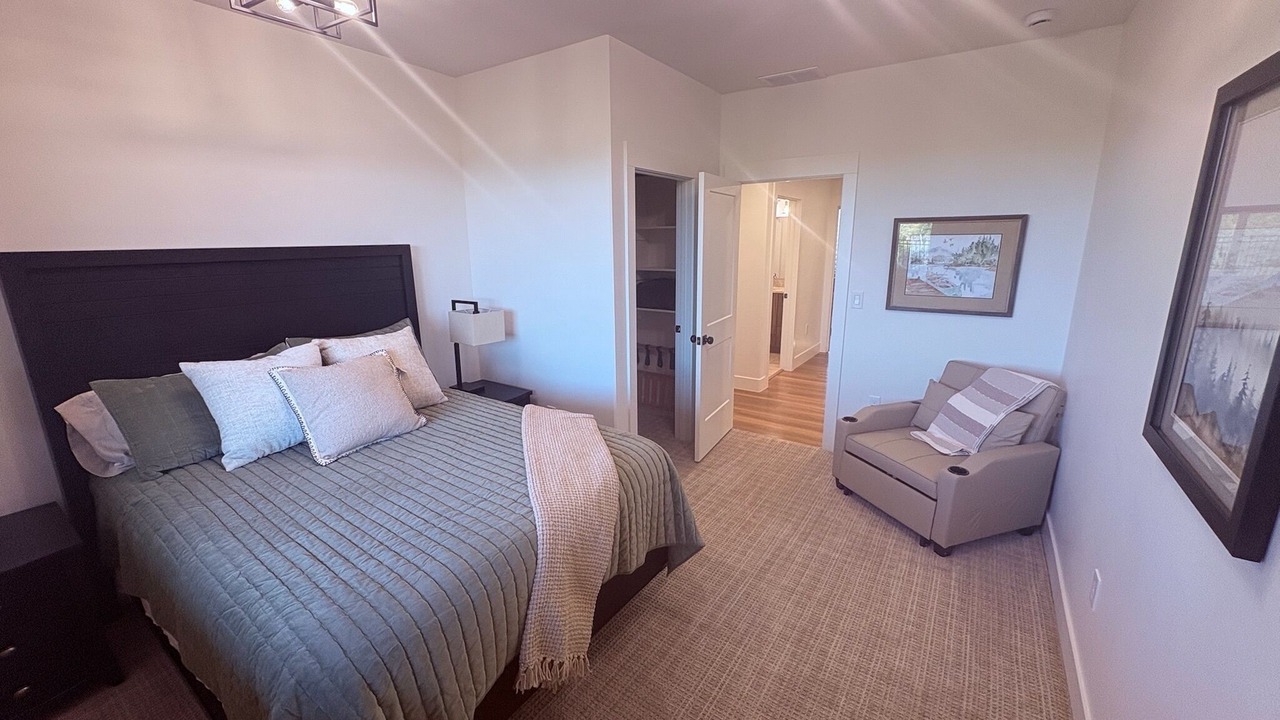 Photo of Bedroom in Ashton