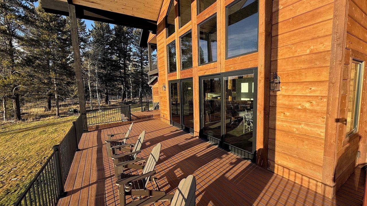 Photo of Patio Balcony in Island Park
