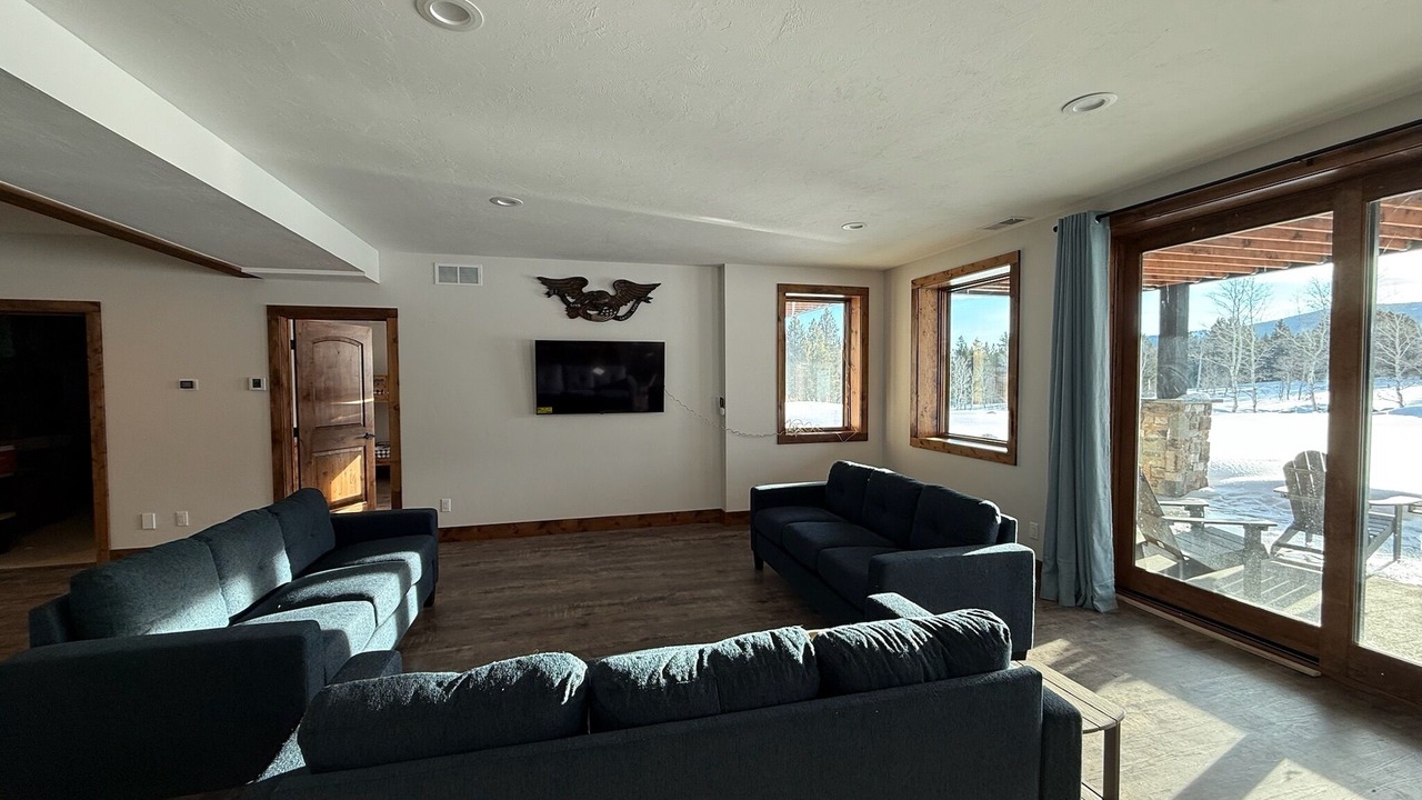 Photo of Bedroom in Island Park