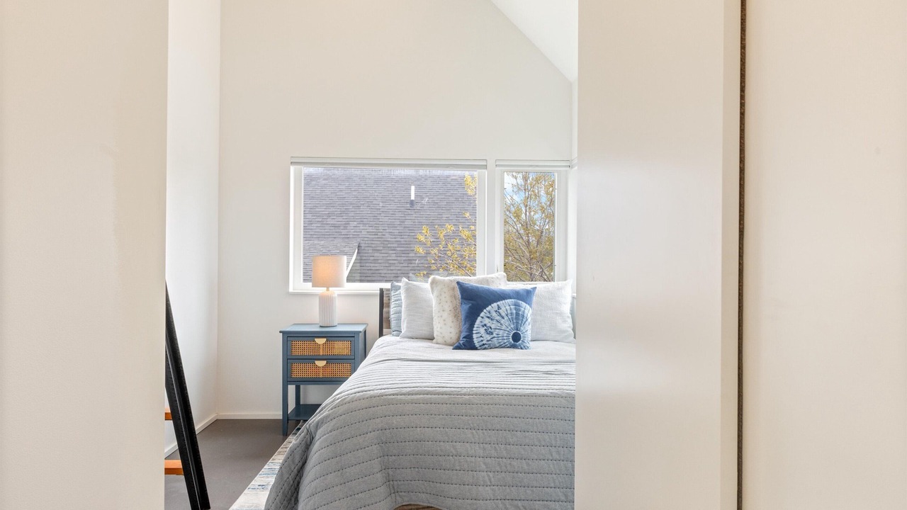 Photo of Bedroom in Valley West