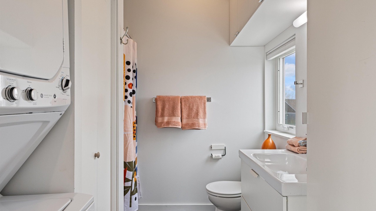 Photo of Bathroom in Valley West