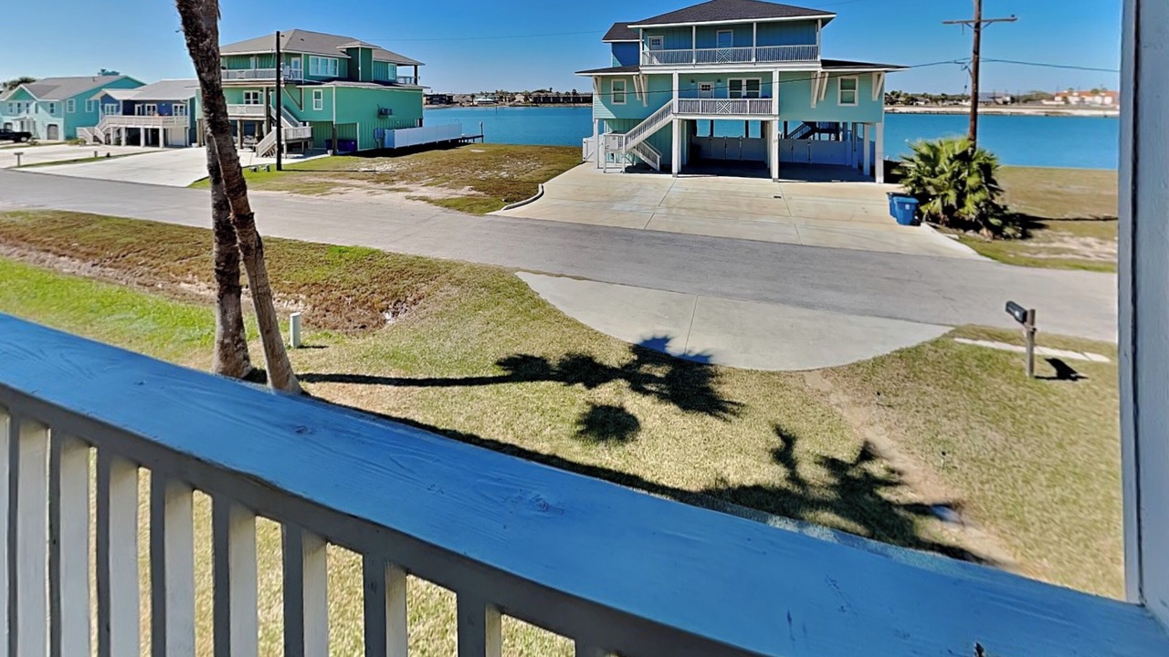 Photo of Patio Balcony in Key Allegro