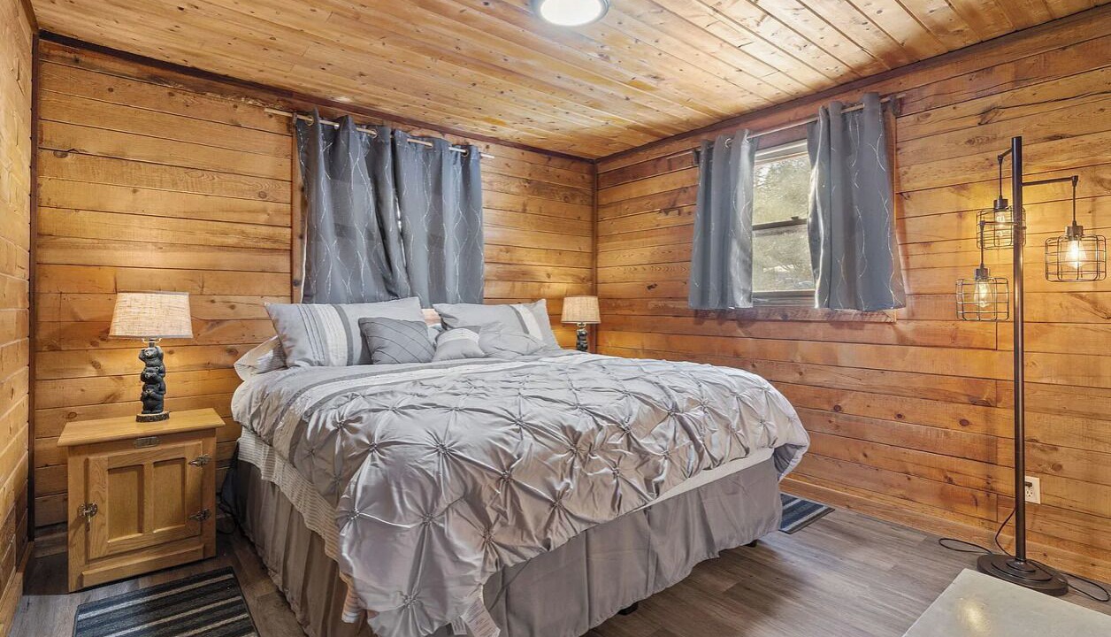 Photo of Bedroom in Worley