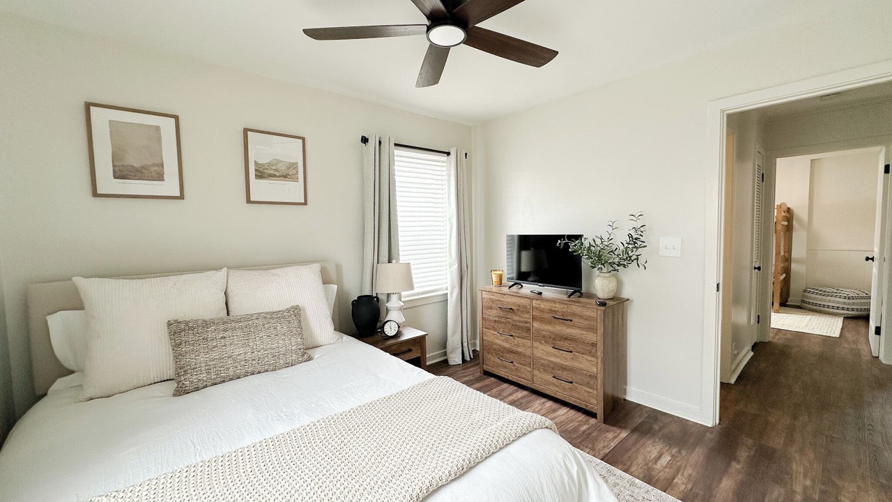 Photo of Bedroom in Evansville