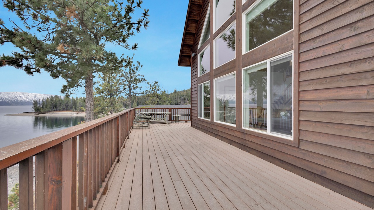Photo of Patio Balcony in Sagle
