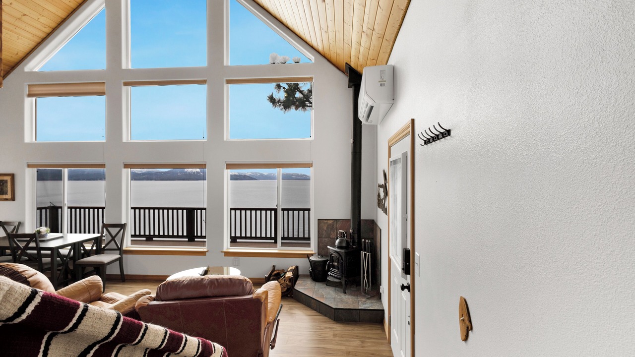 Photo of Livingroom in Sagle