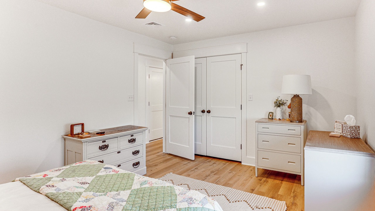 Photo of Bedroom in Ronks