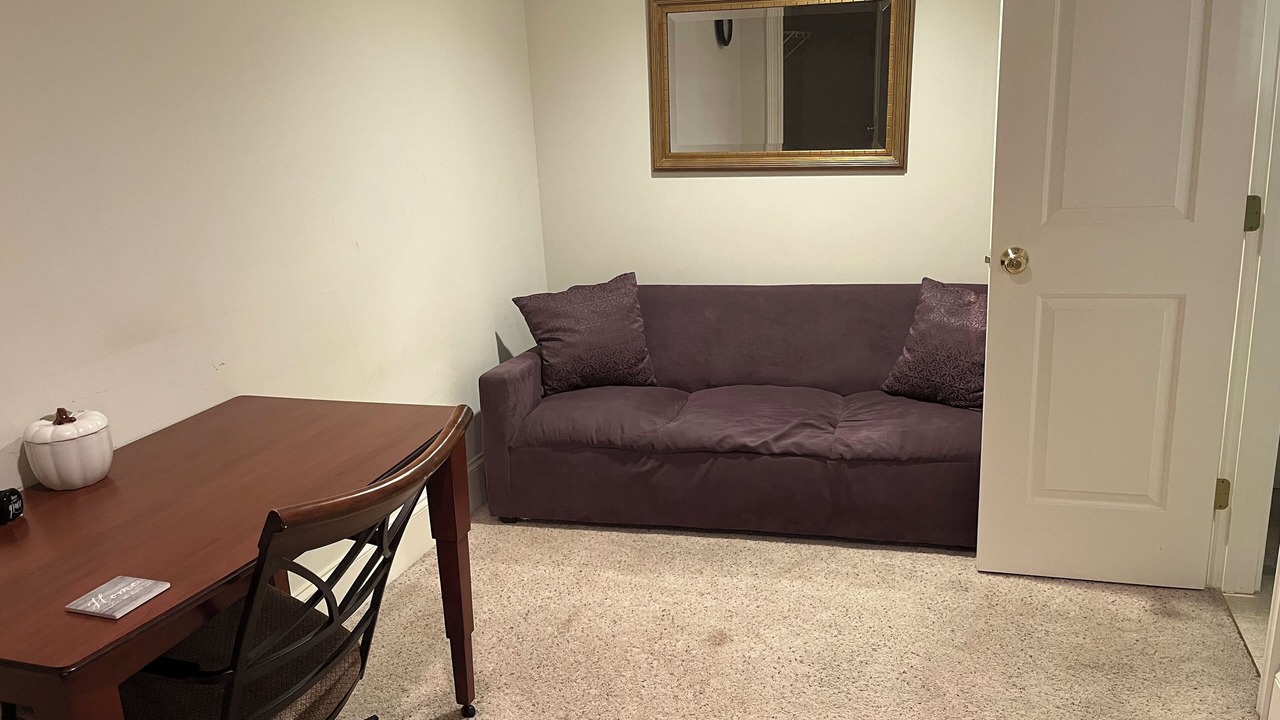 Photo of Livingroom in Lorain