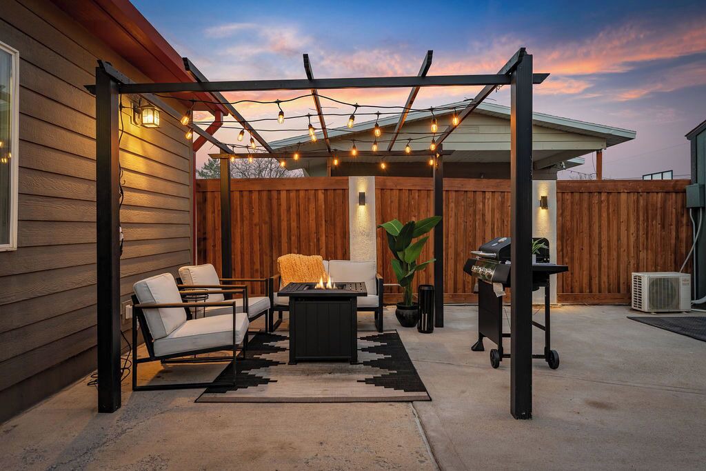 Photo of Patio Balcony in Taylorsville