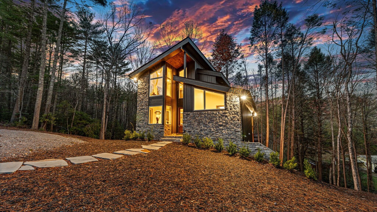 Photo of Outdoor in Raccoon Ridge