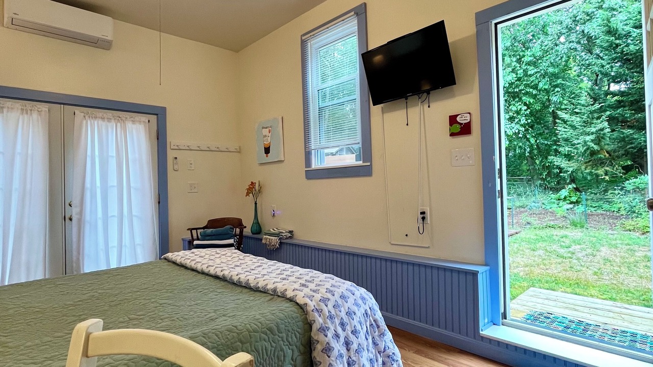 Photo of Bedroom in Eastham