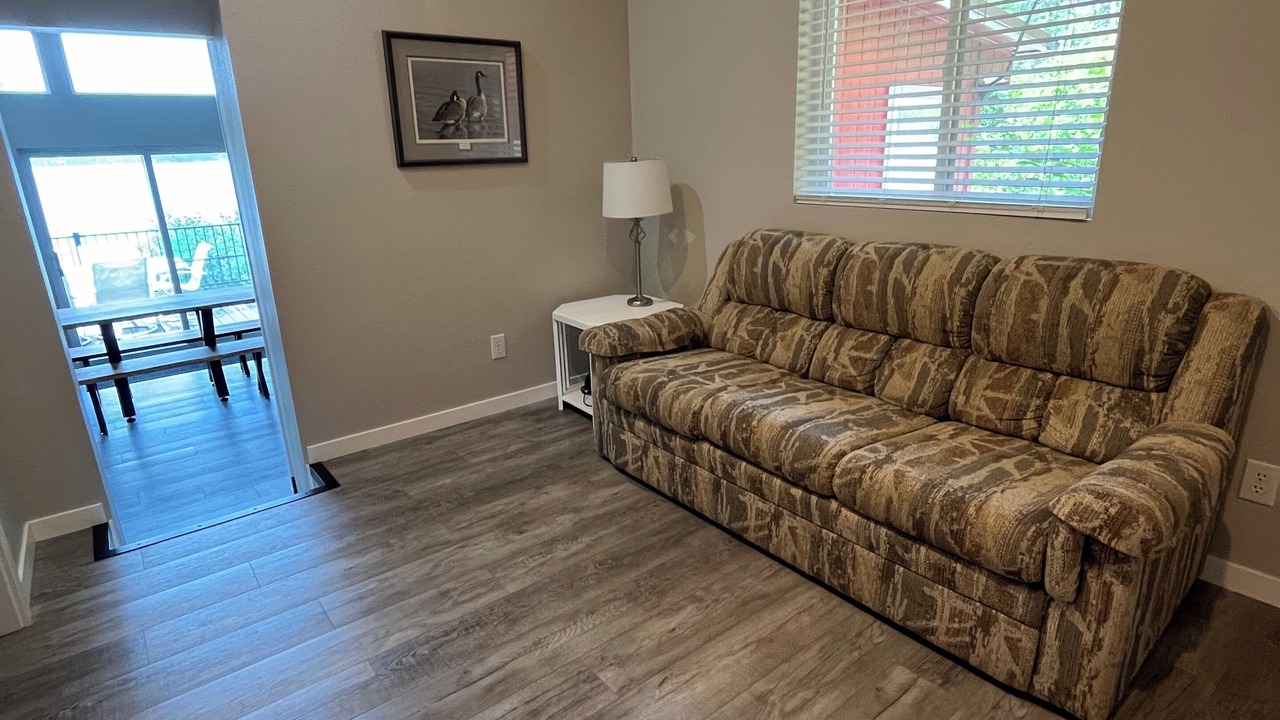 Photo of Livingroom in Harrison