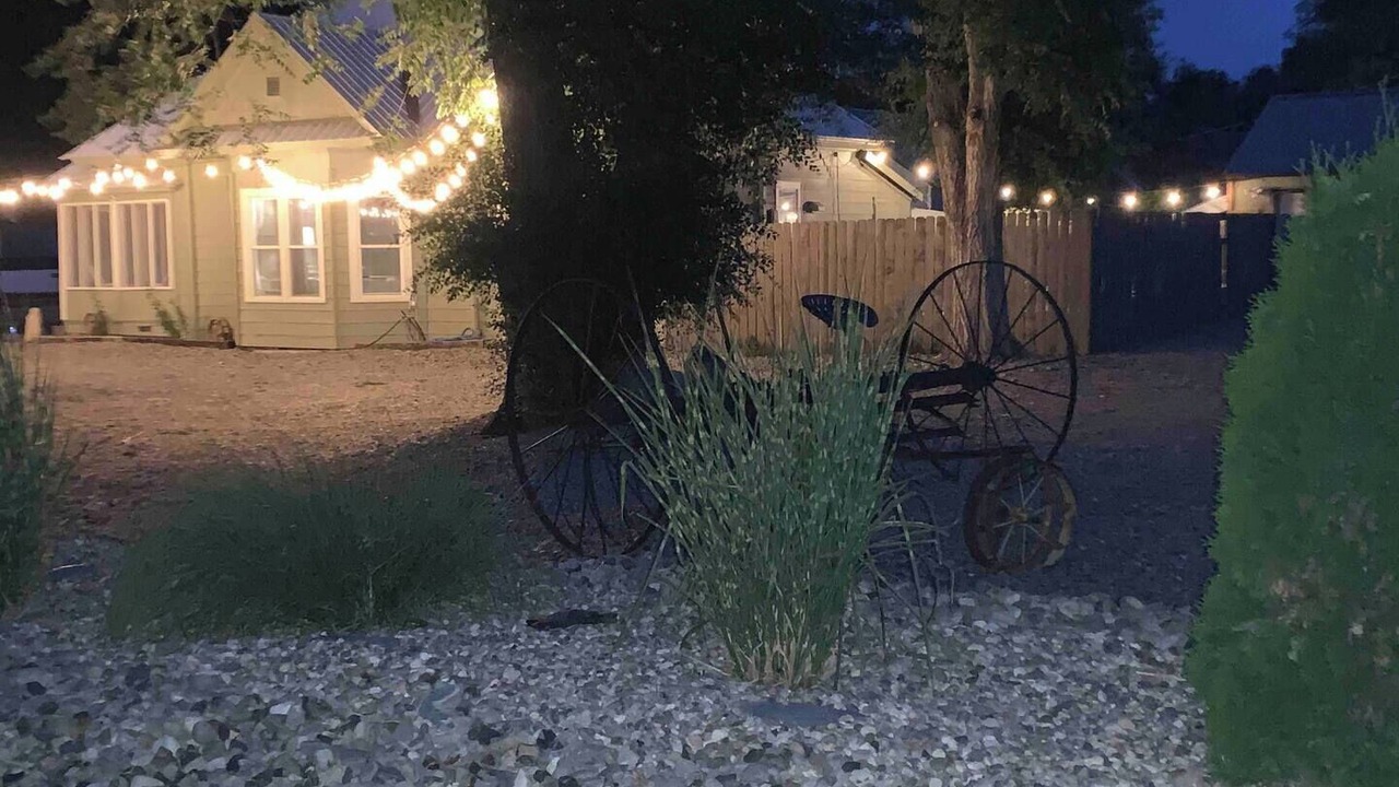 Photo of Outdoor in Vale