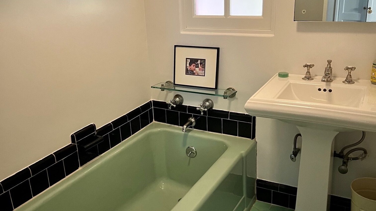 Photo of Bathroom in Mid City