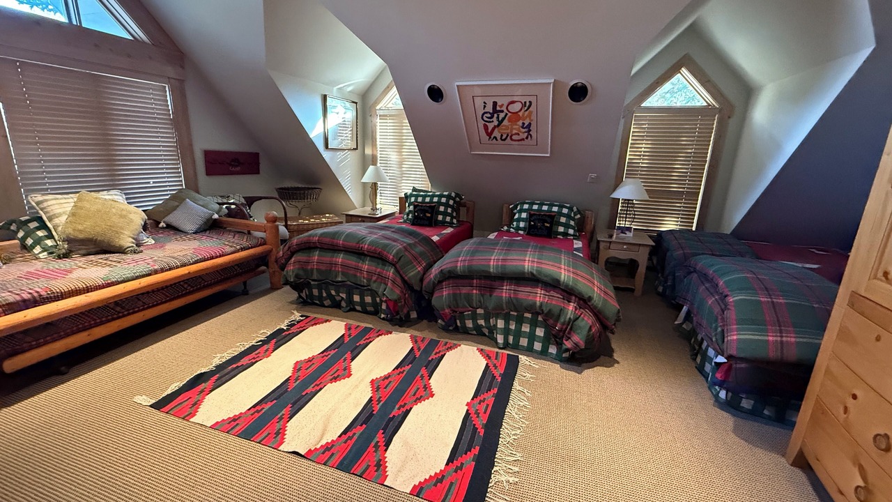 Photo of Bedroom in Teton Pines