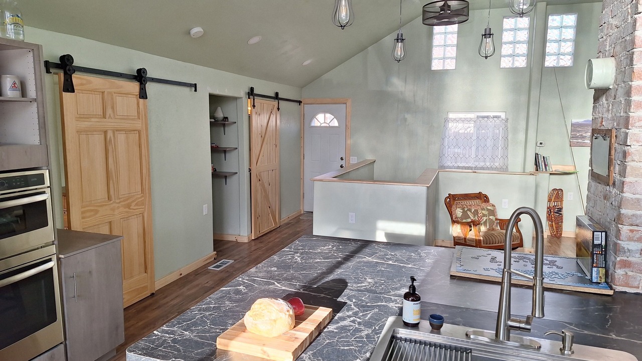 Photo of Kitchen in Thermopolis