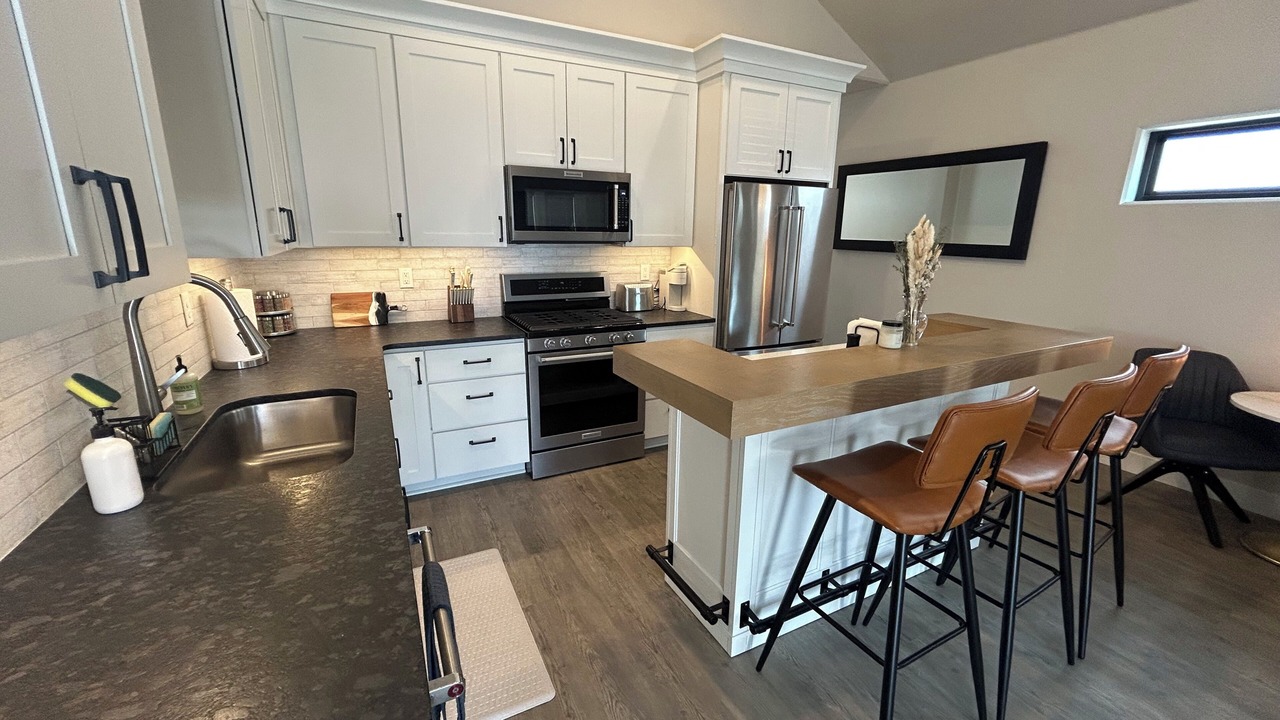 Photo of Kitchen in Central Rim
