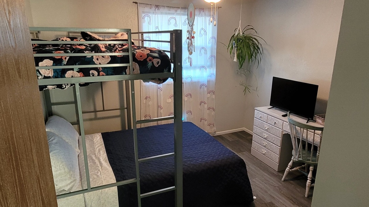 Photo of Bedroom in Douglas