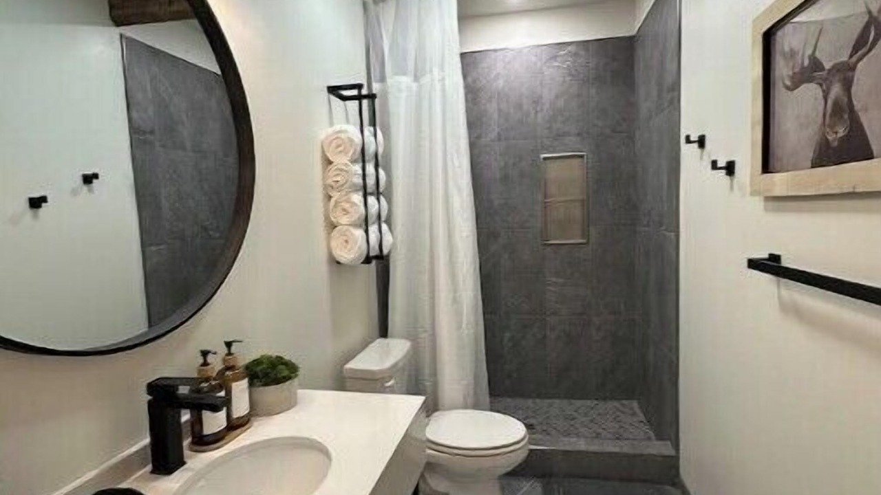 Photo of Bathroom in Lava Hot Springs