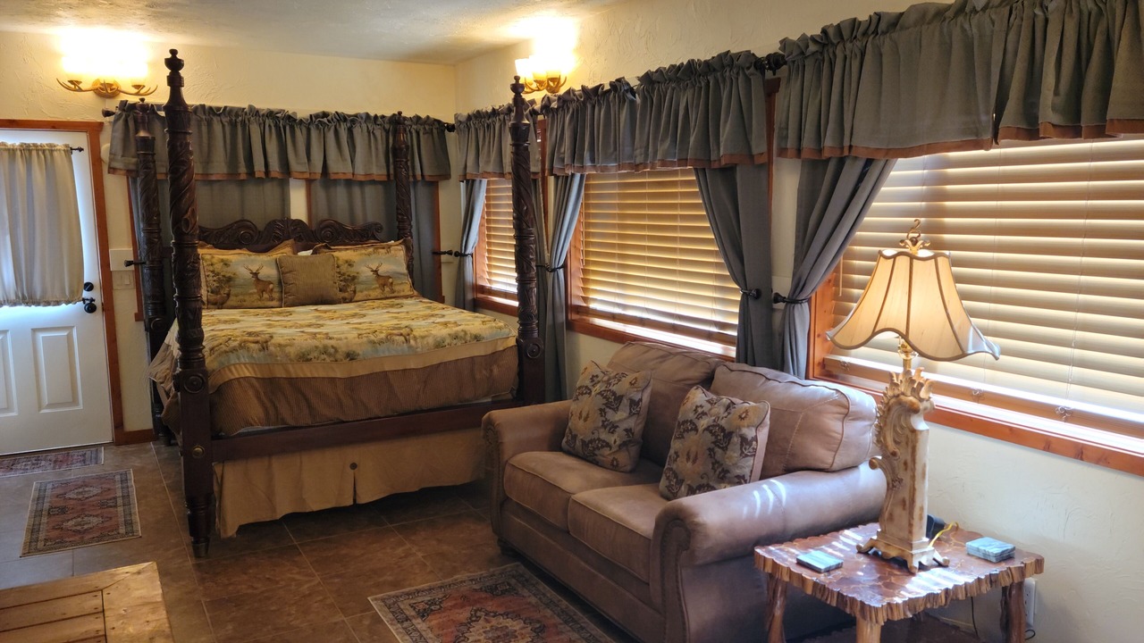 Photo of Bedroom in Gardiner