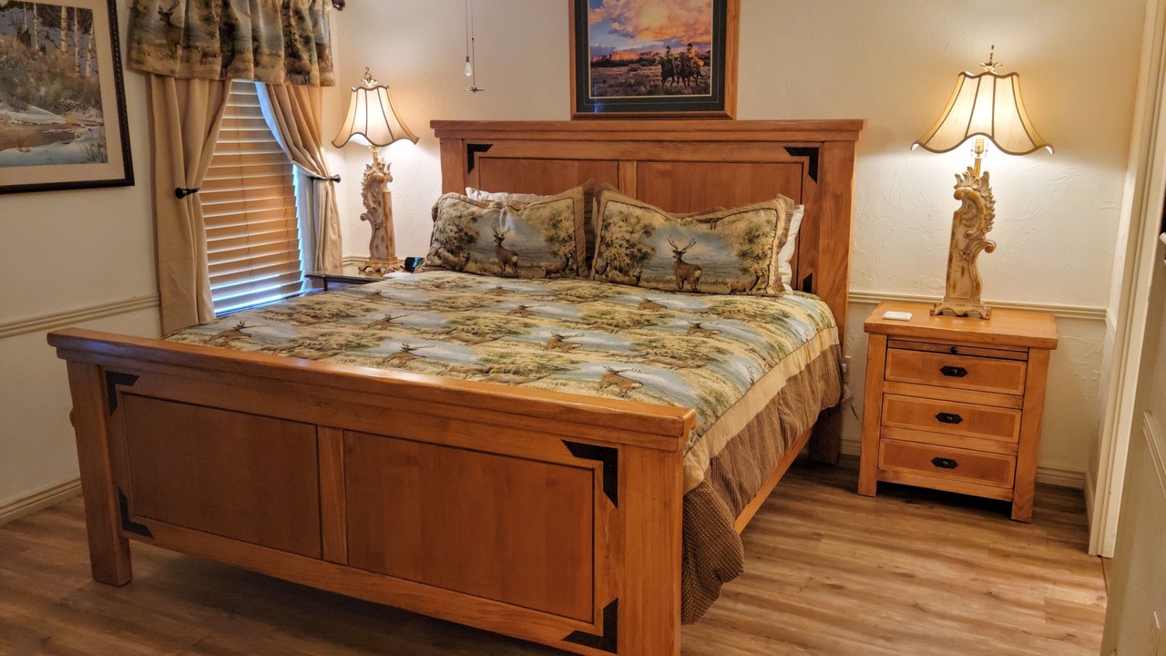 Photo of Bedroom in Gardiner