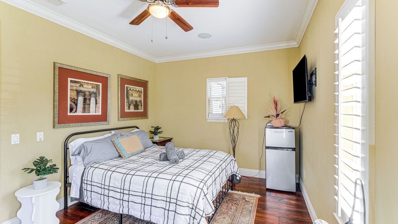 Photo of Bedroom in Torrey Highlands