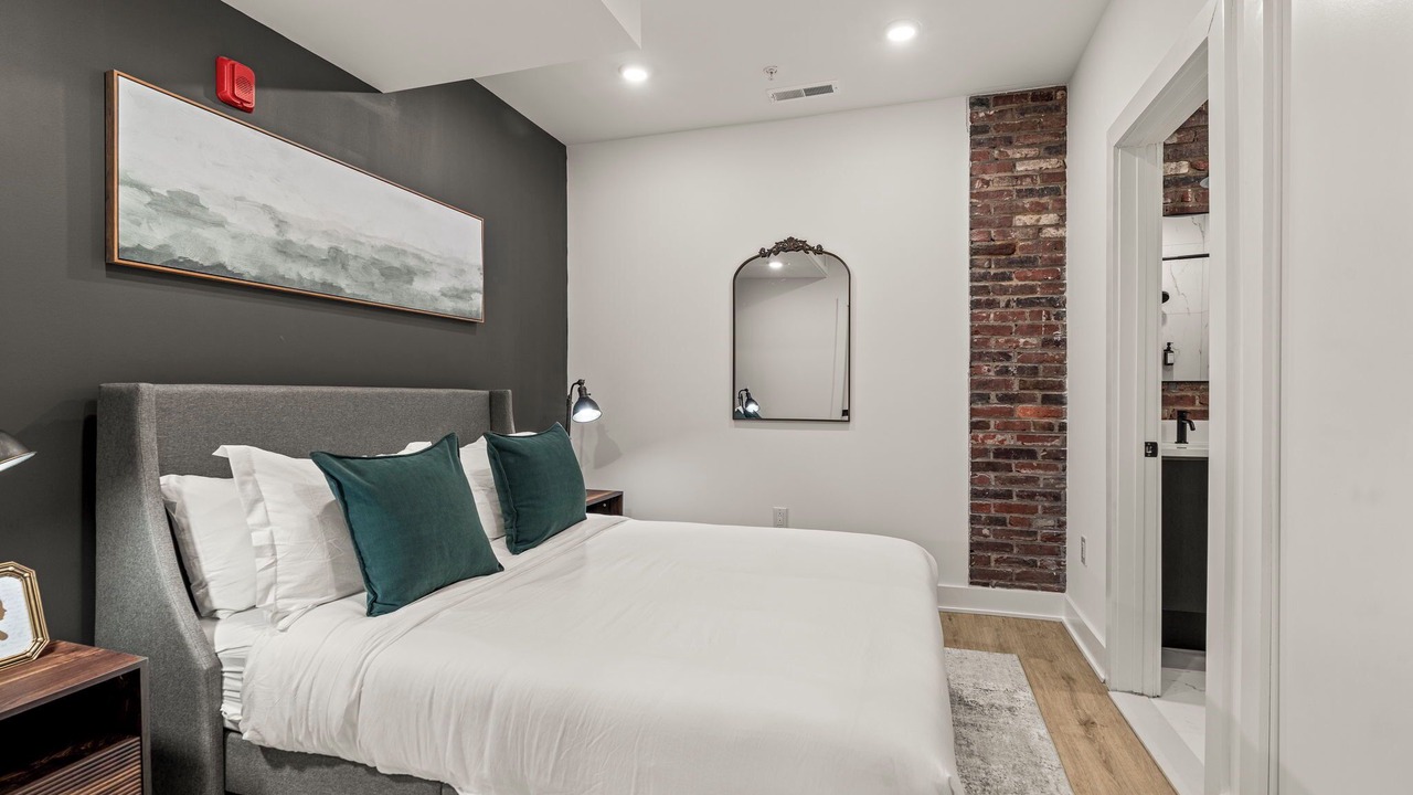 Photo of Bedroom in Old City