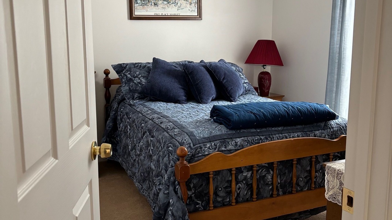 Photo of Bedroom in Deer Park
