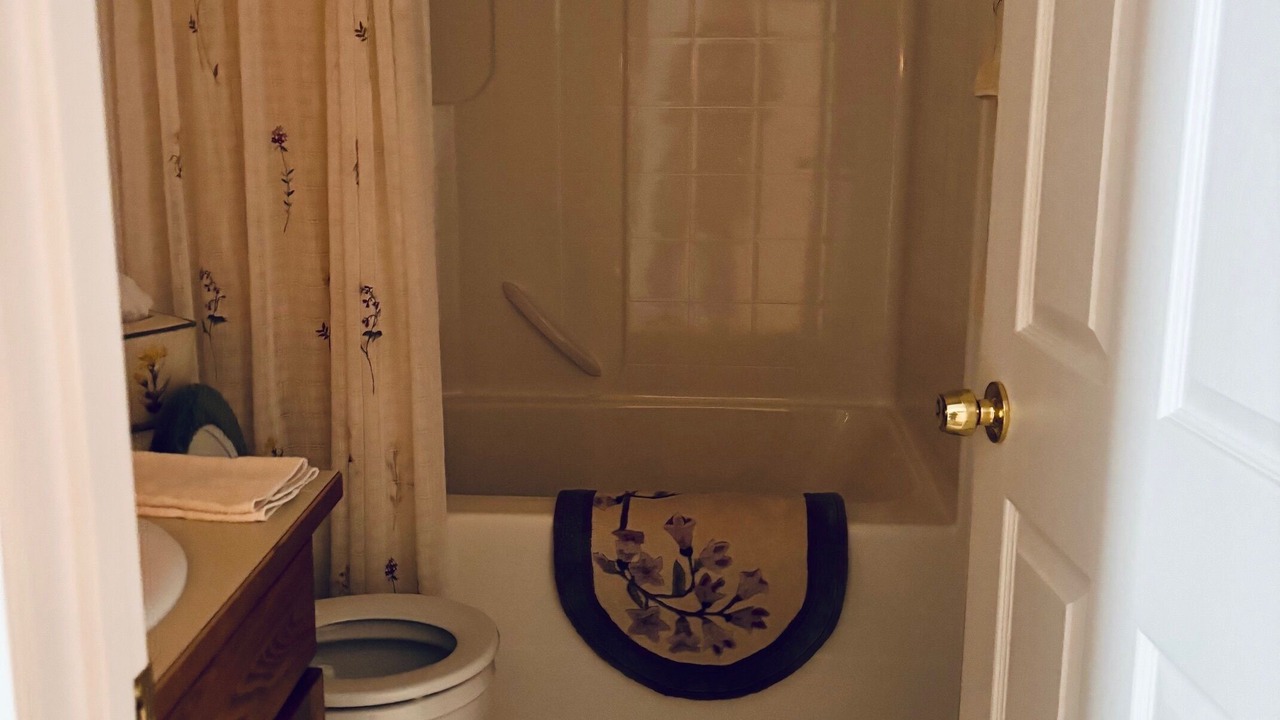 Photo of Bathroom in Deer Park