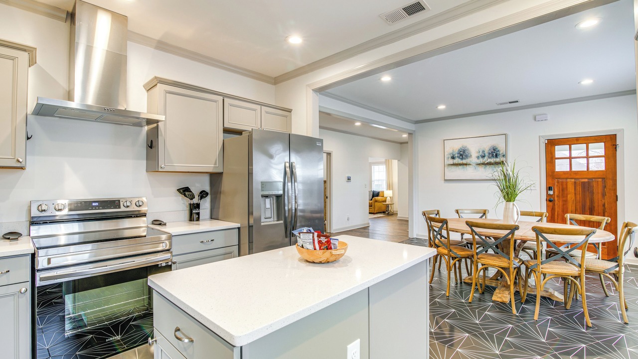 Photo of Kitchen in Cooper-Young Historic District