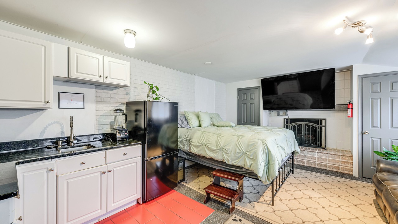 Photo of Bedroom in North Chesterfield