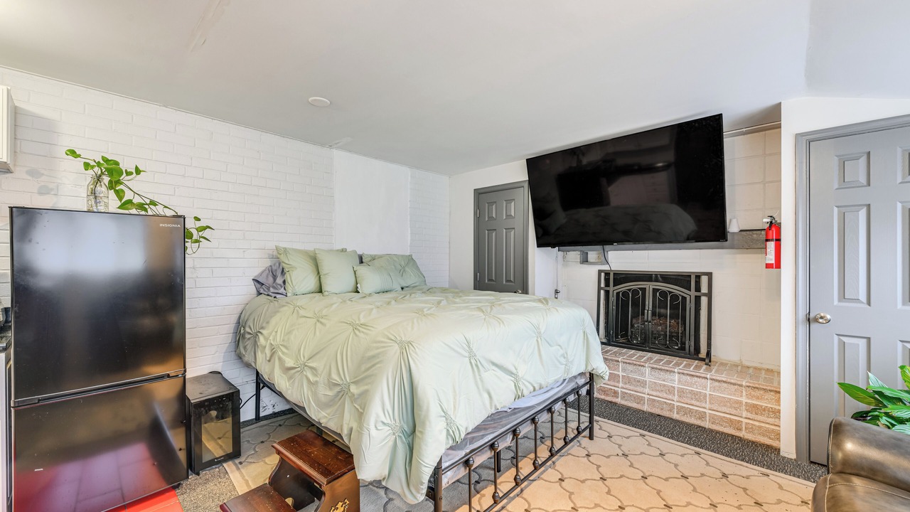 Photo of Bedroom in North Chesterfield