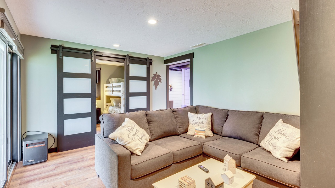 Photo of Livingroom in Somerdale