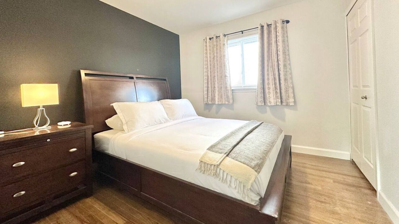 Photo of Bedroom in Sterling Heights