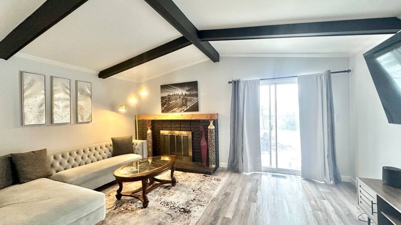 Photo of Livingroom in Sterling Heights