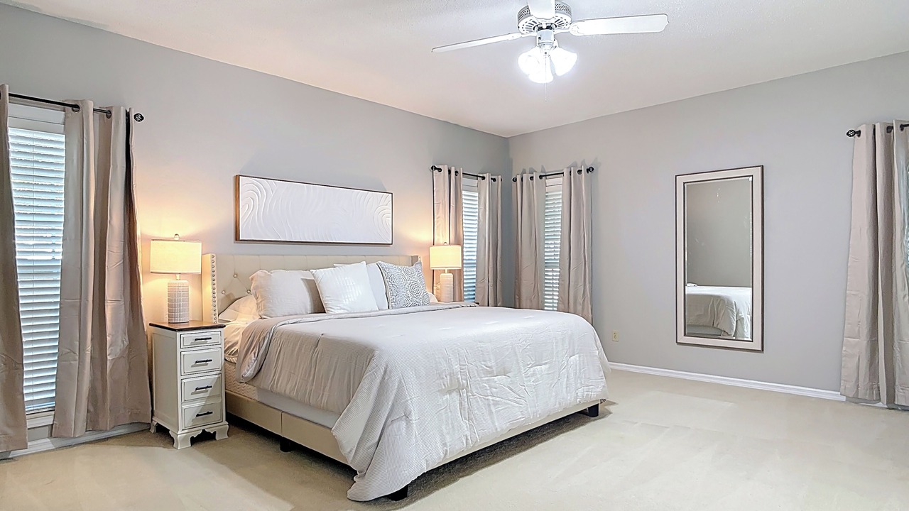 Photo of Bedroom in Spruce Creek