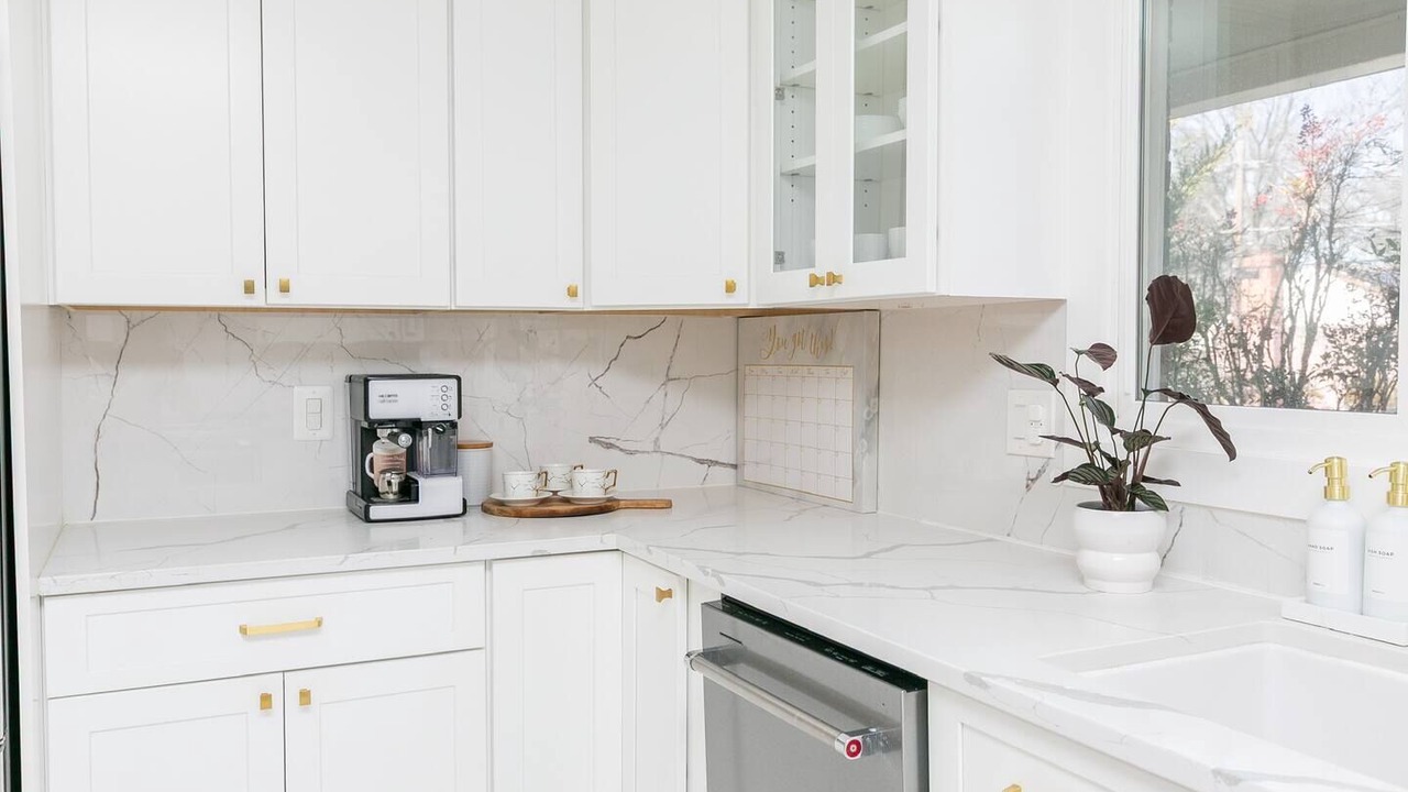 Photo of Kitchen in White Oak