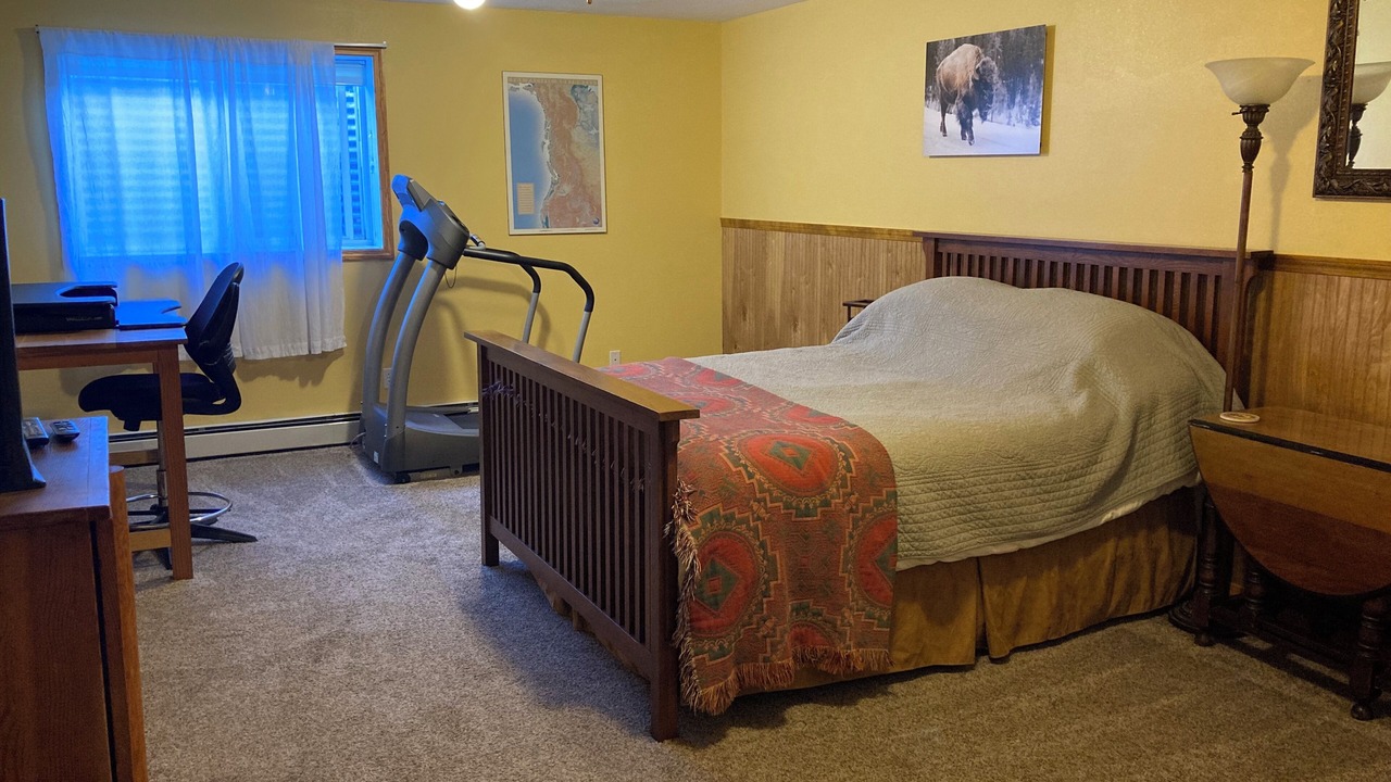 Photo of Bedroom in Livingston